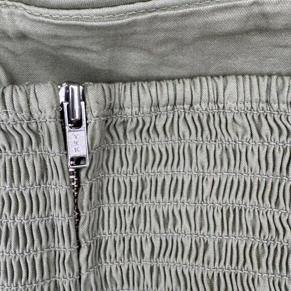 NWT Reformation Orion Top in Olive Green Size 10 - Picture 9 of 11